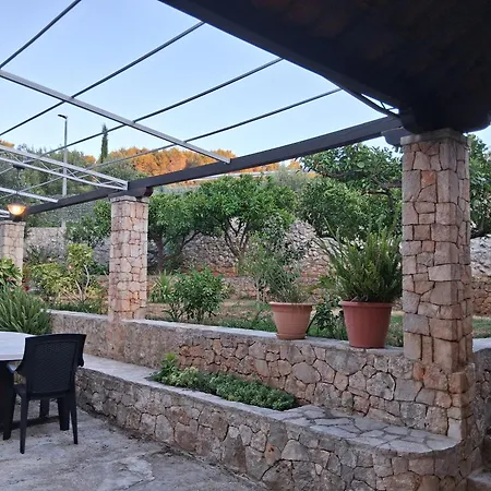 Apartman Jelena 1,2,3,4 & 5 - Free Parking *